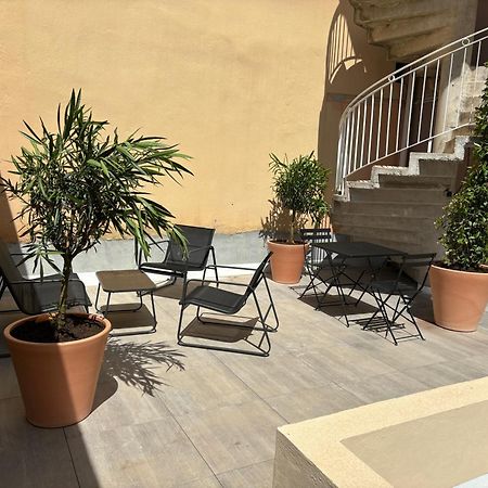Studio Spacieux Avec Patio En Centre Ville Cavalaire-sur-Mer Kültér fotó