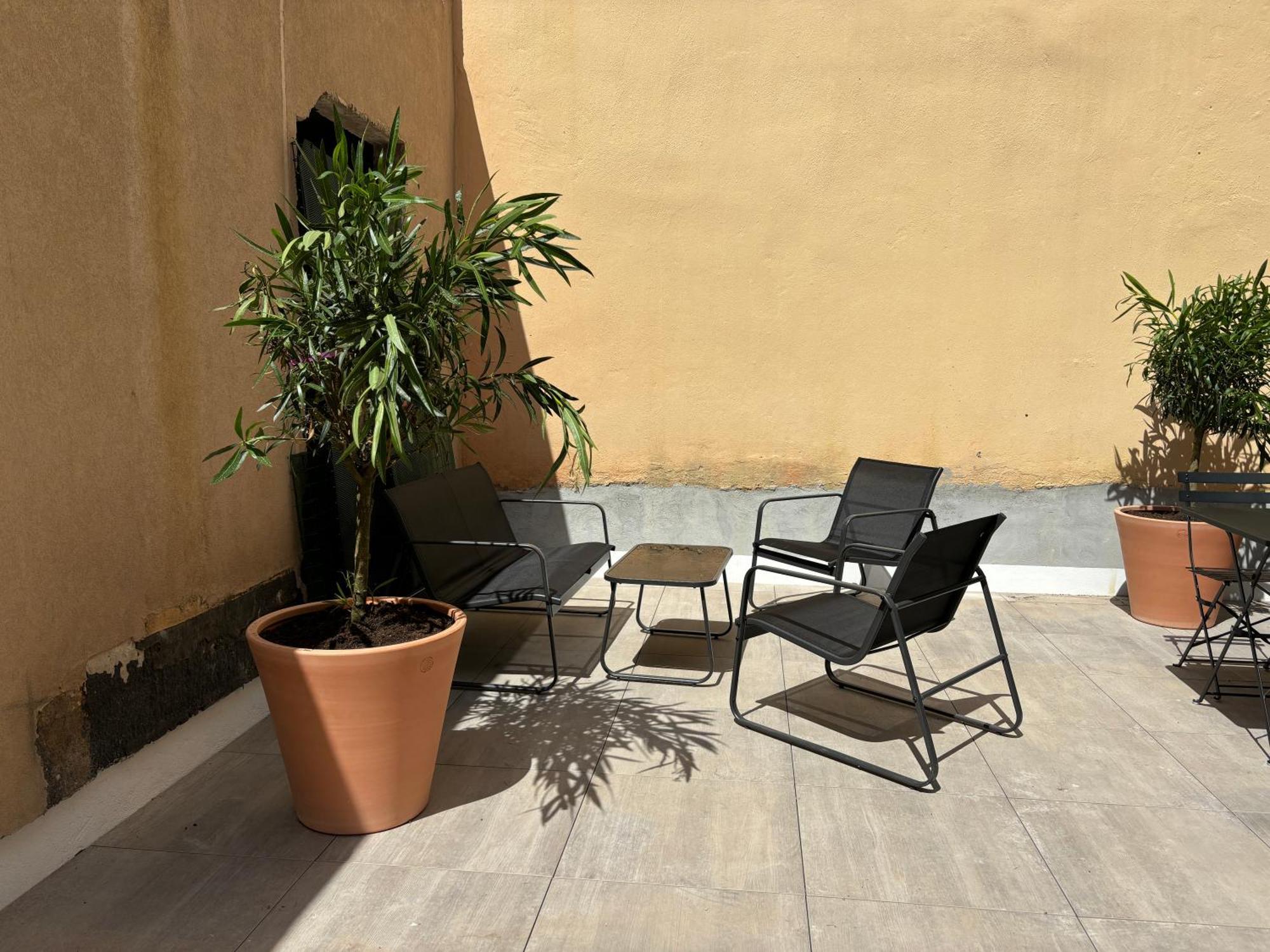 Studio Spacieux Avec Patio En Centre Ville Cavalaire-sur-Mer Kültér fotó